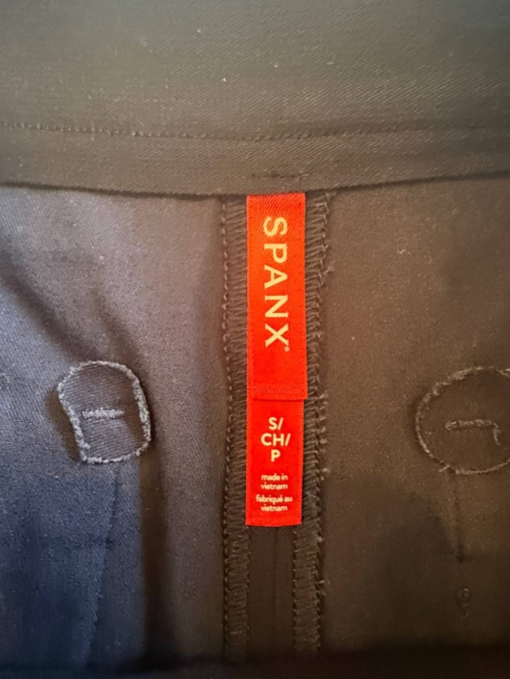 SPANX POLISHED SHORT CLASSIC NAVY STRETCH CHINO STYLE SIZE SMALL NWT - Picture 4 of 8